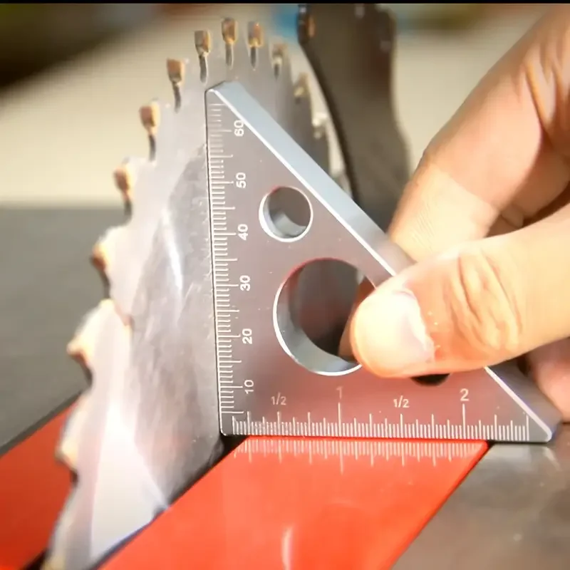 Aluminum 45/90 Degree Triangle - Workshop Measuring Tools recension och pris